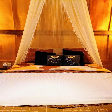 Raturinjani Homestay Selong ภายนอก รูปภาพ